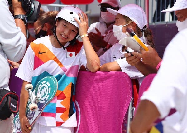 Momiji Nishiya, 13, was one of several teenagers who made the street final in women’s skateboarding.